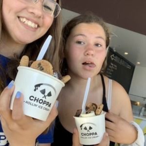 Meet your Posher, Daphne